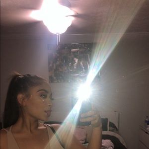 Meet your Posher, Flor